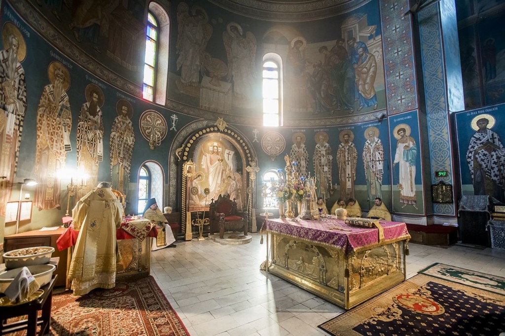 Митрополит Аристарх возглавил богослужение в неделю Торжества Православия
